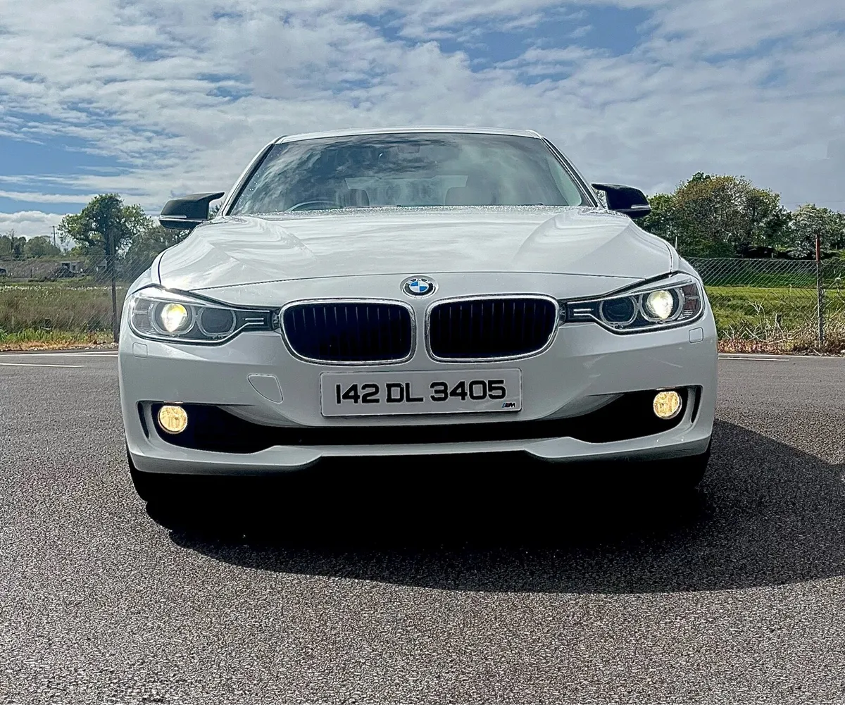 BMW 320d **low miles** - Image 6