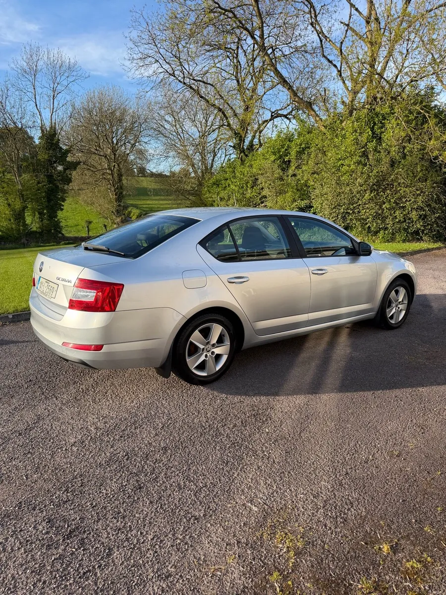 Skoda Octavia - Image 2