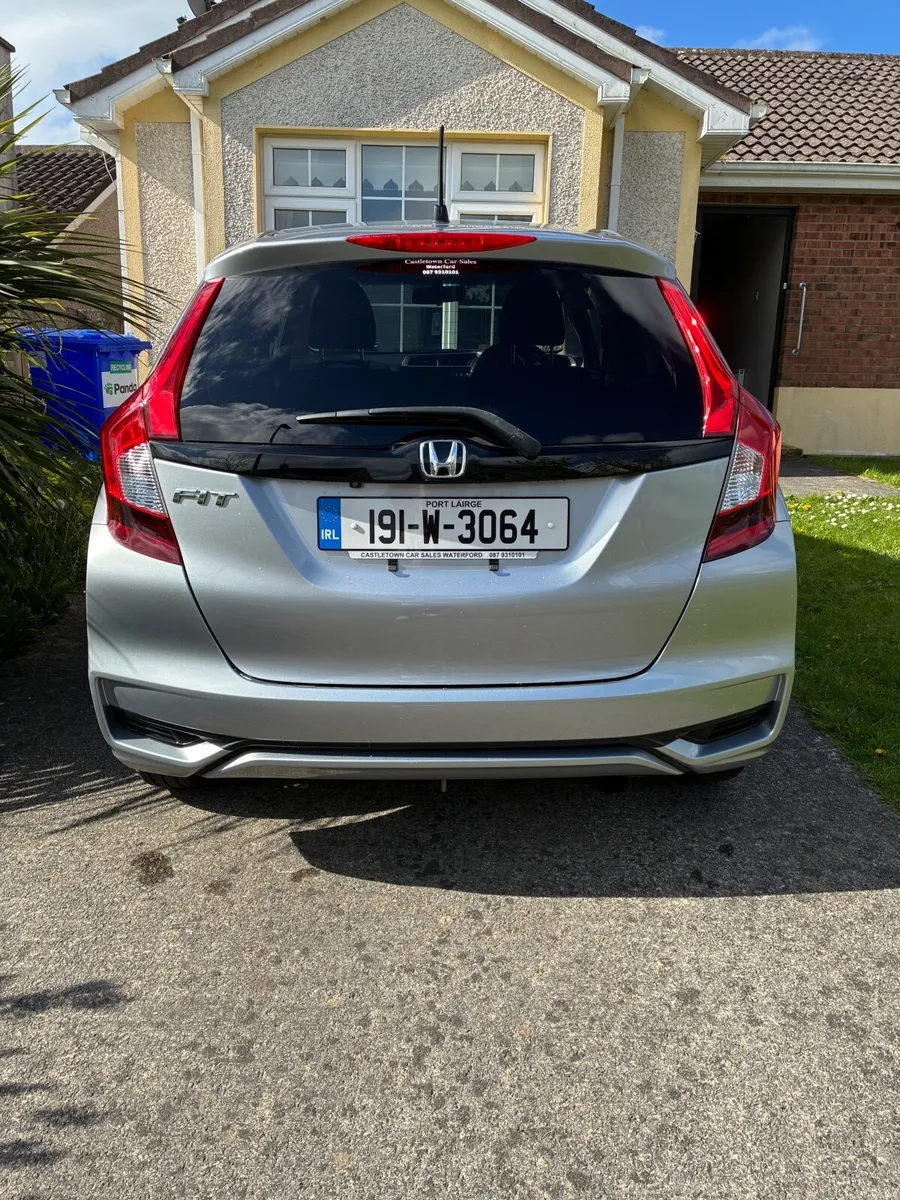 Honda Fit 2019 - Image 3