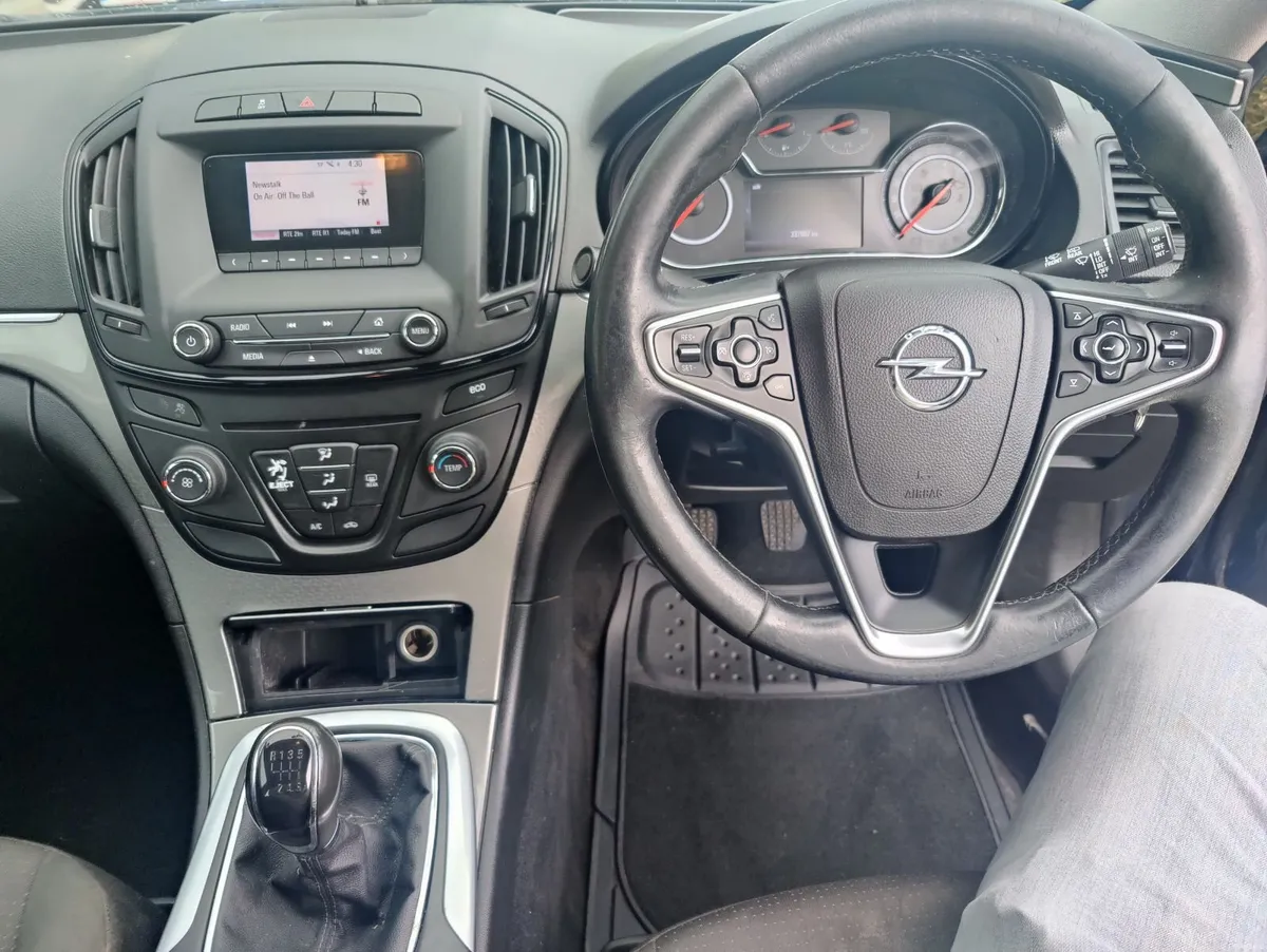 Opel Insignia 2016 - Image 2