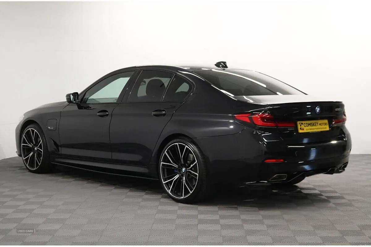 BMW 5-Series 530e M Sport - Image 5