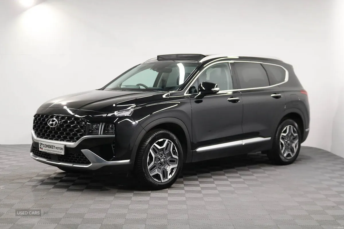 Hyundai Santa Fe T-GDi Ultimate - Image 3