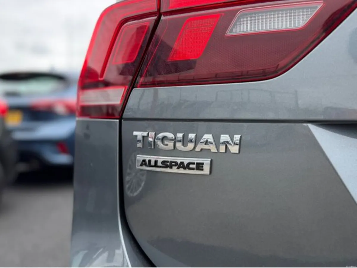 Volkswagen Tiguan 2.0 TDI Allspace SE NAV *7 SEATS - Image 4