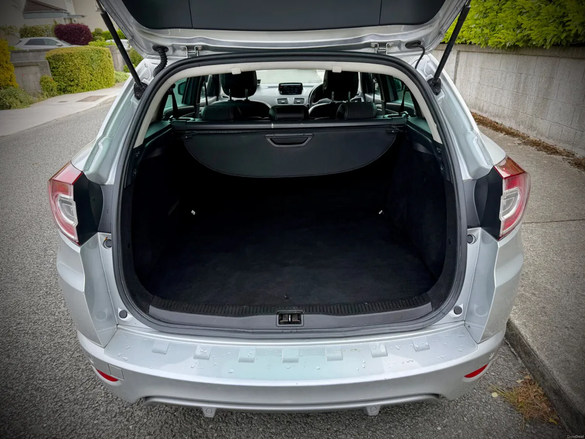 Renault Megane GT Line Estate Diesel. - Image 6