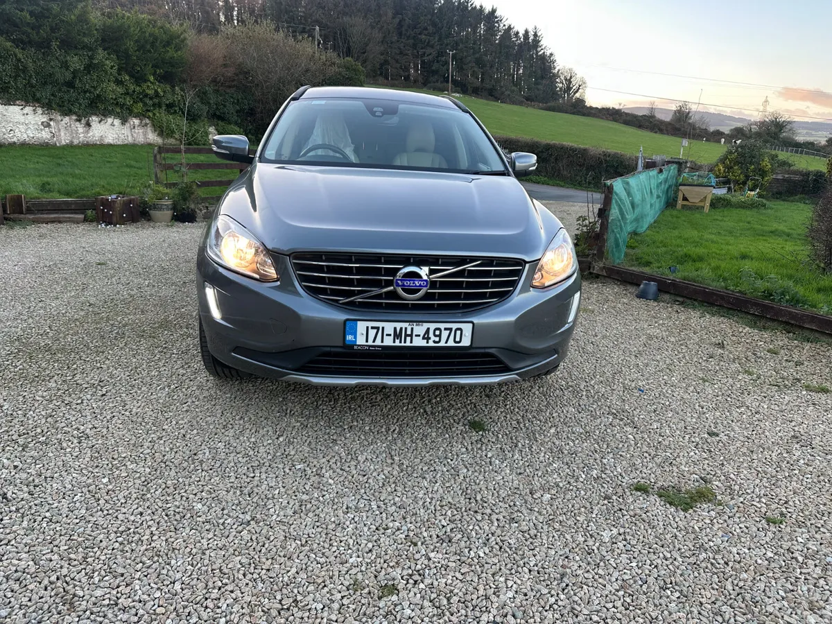 Volvo XC60 2017 2.0 D FWD 2017 - Image 2