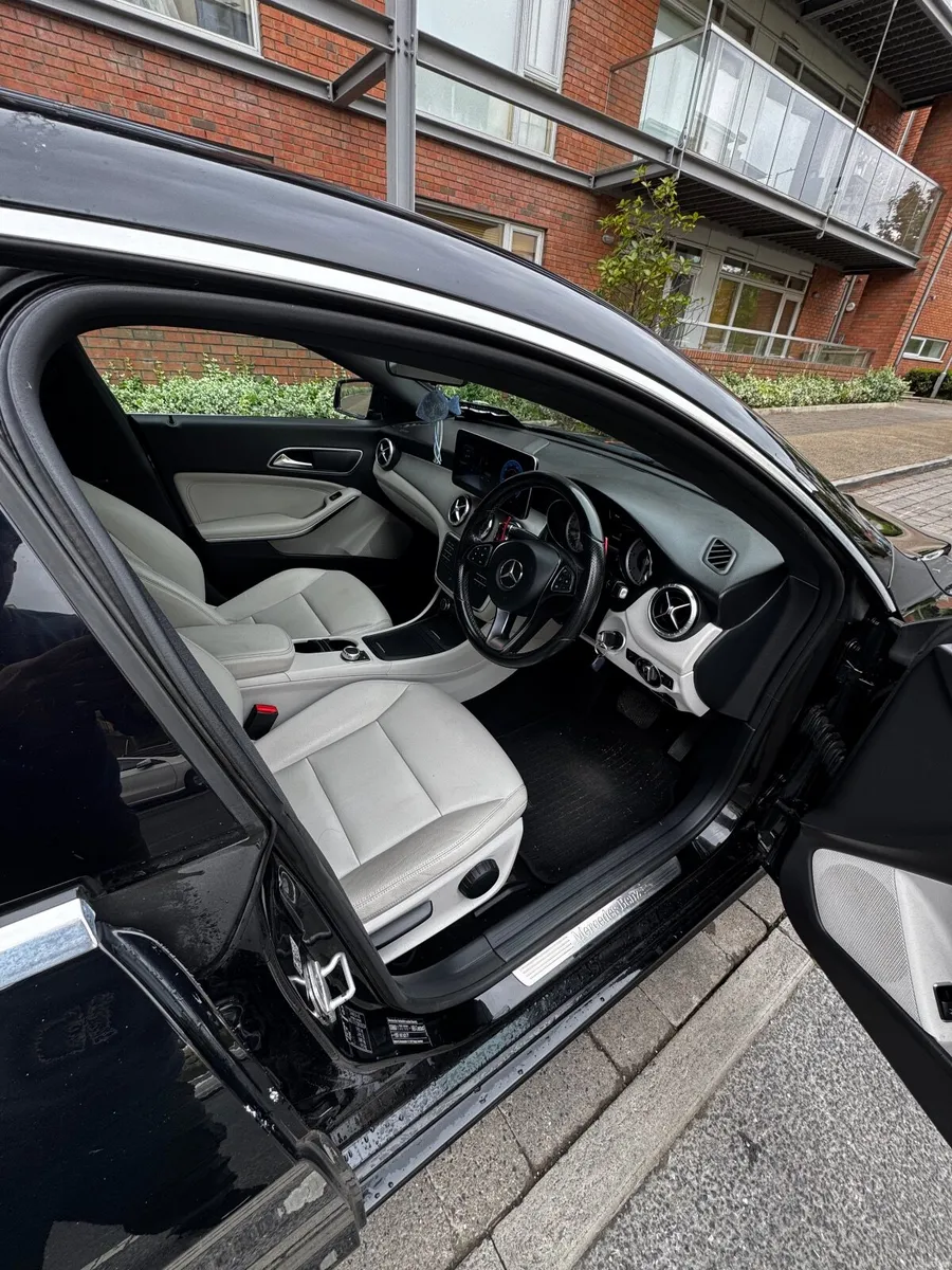 Mercedes-Benz CLA 2015 - Image 3