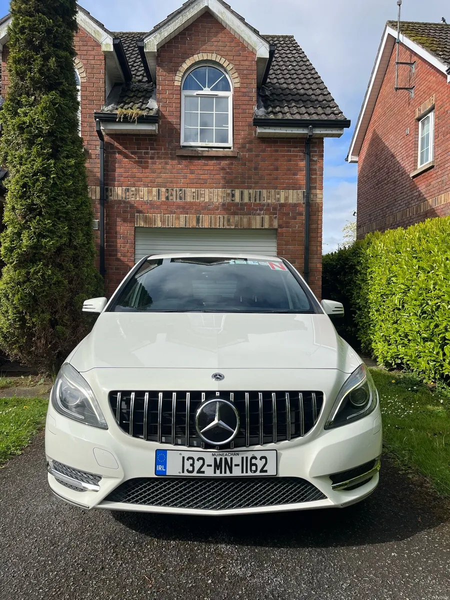 Mercedes-Benz B180 1.6 Petrol Sport - Image 2