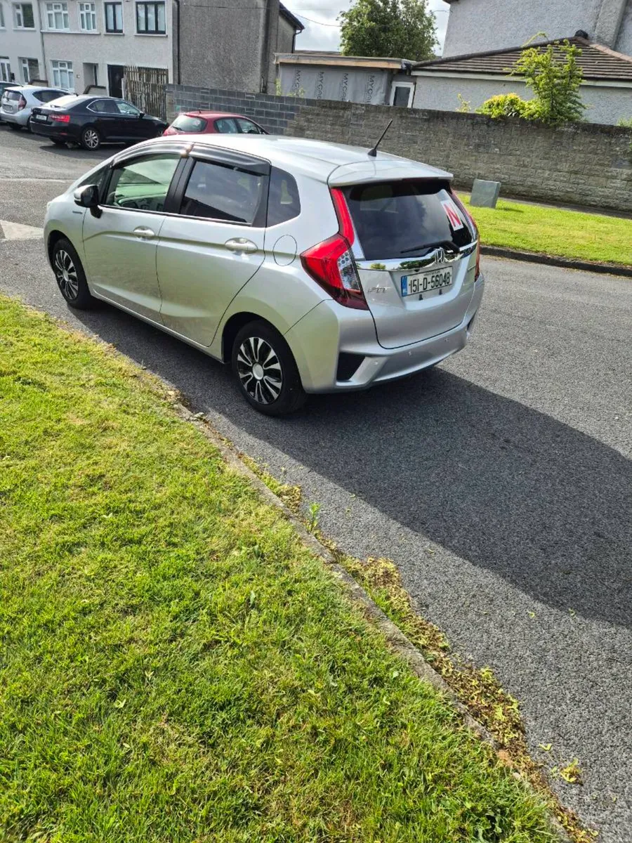 HONDA FIT - Image 4