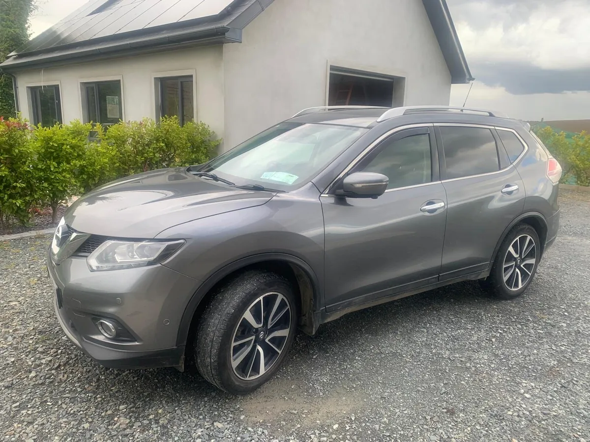 Nissan X-trail 1.6 SVE 7 Seat E6 4DR, 2017 - Image 1