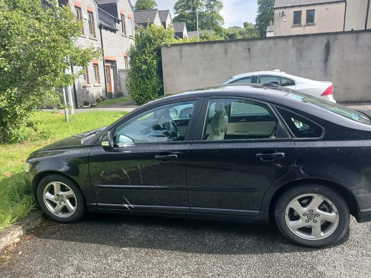 Volvo S40 2012 - Image 3