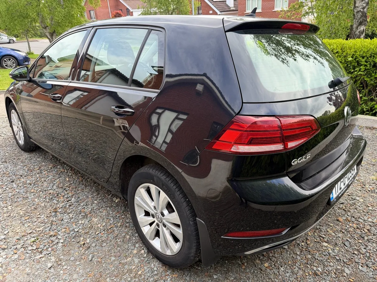 VW Golf 1.6TDI, Low kms, NCT 07/27 - Image 4