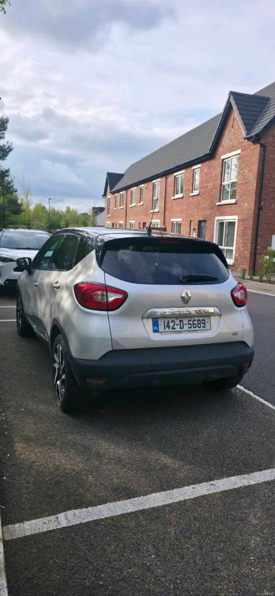 Renault Captur Hatchback 1.5 Diesel - Image 4
