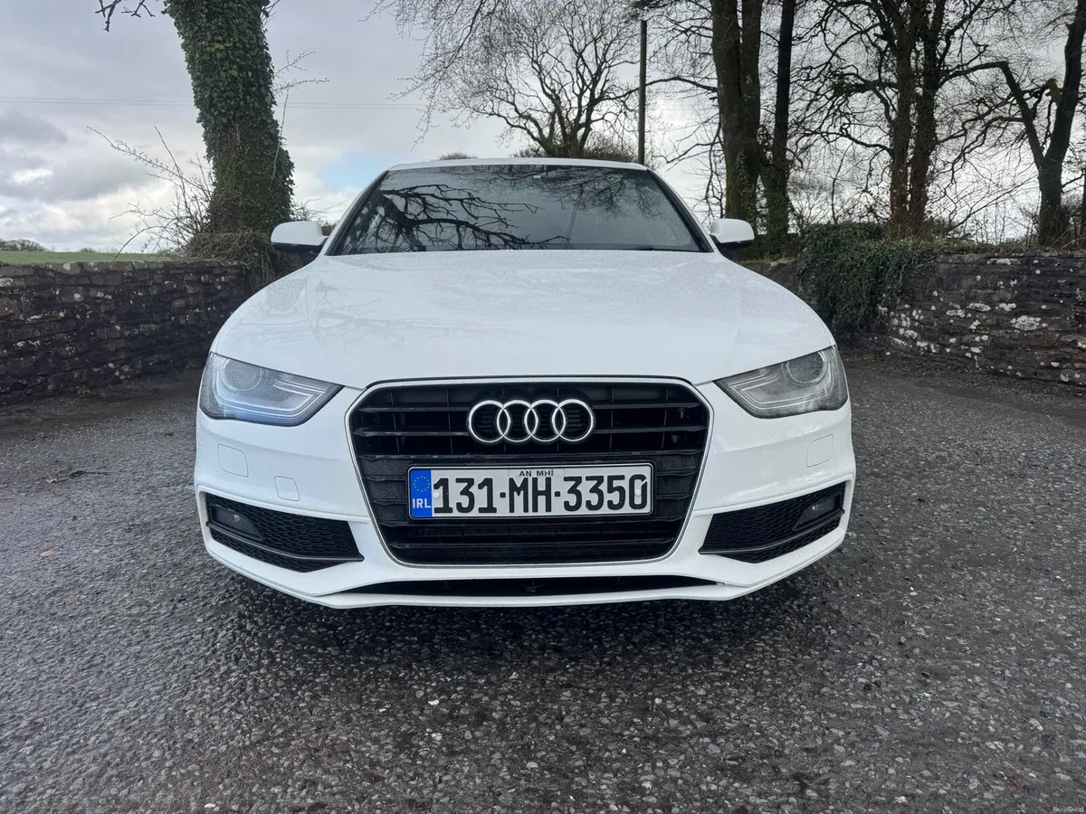 White Audi a4 genuine S line €6250 - Image 2