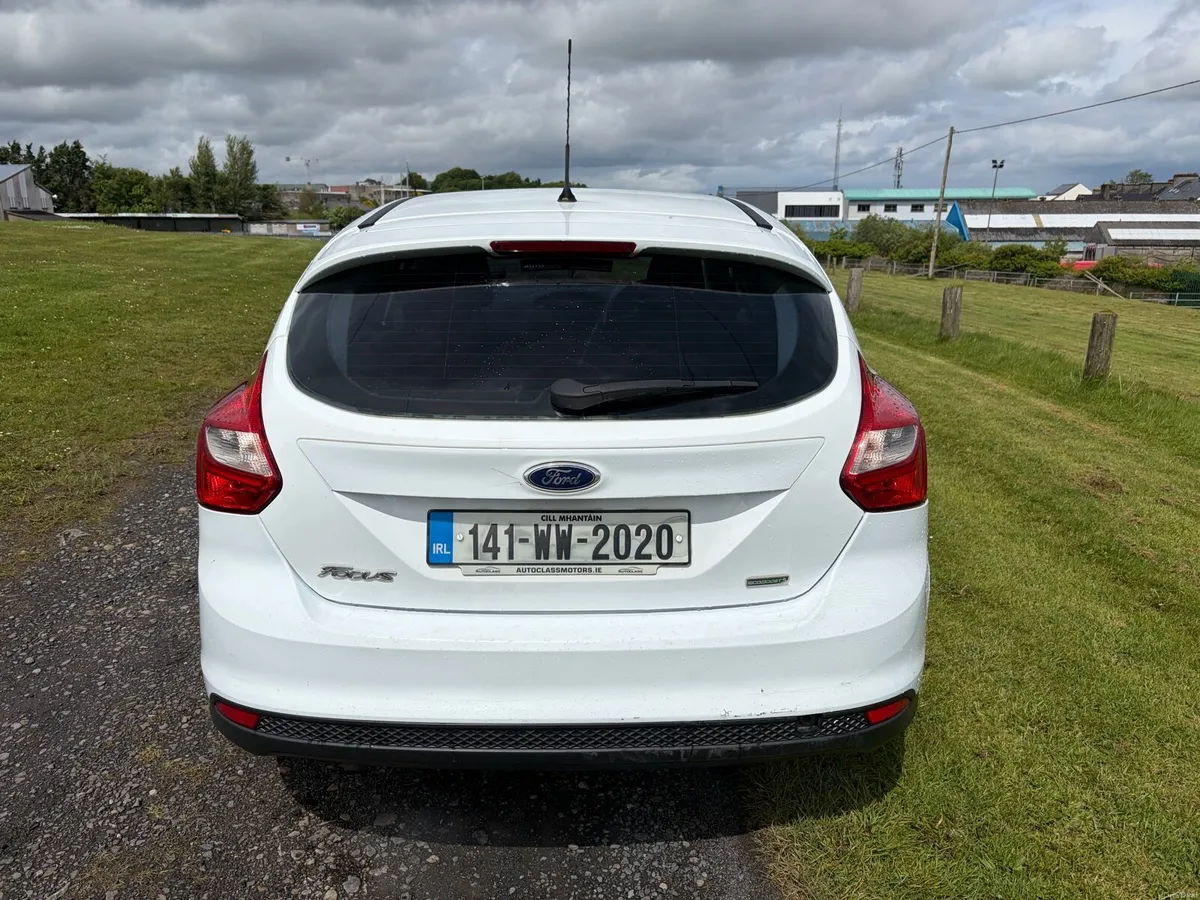 2014 Ford Focus 1.6 Diesel Zetec - Image 4