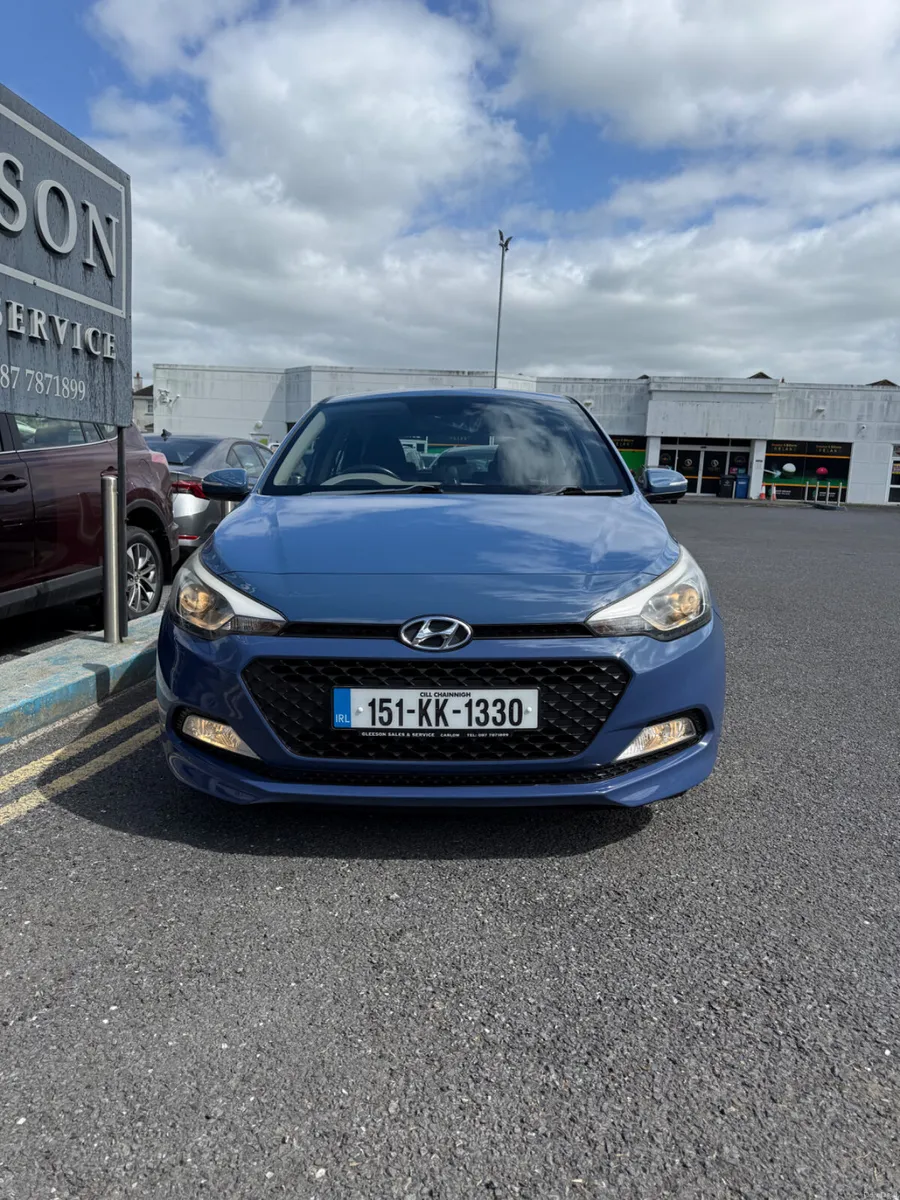 151 Hyundai i20 Deluxe 1.2 Petrol - Low KM’s - Image 3