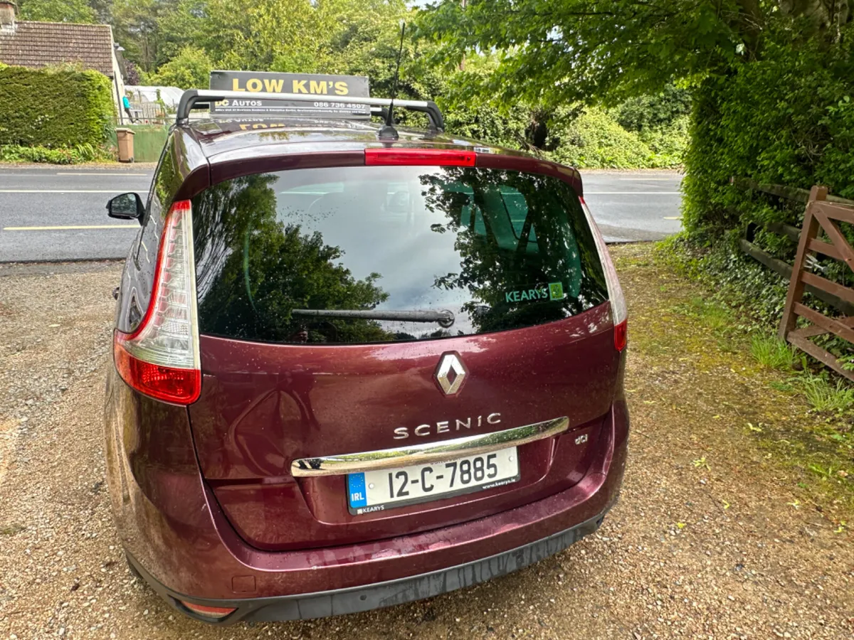 7 seater Renault Grand Scenic 2012 - Image 4