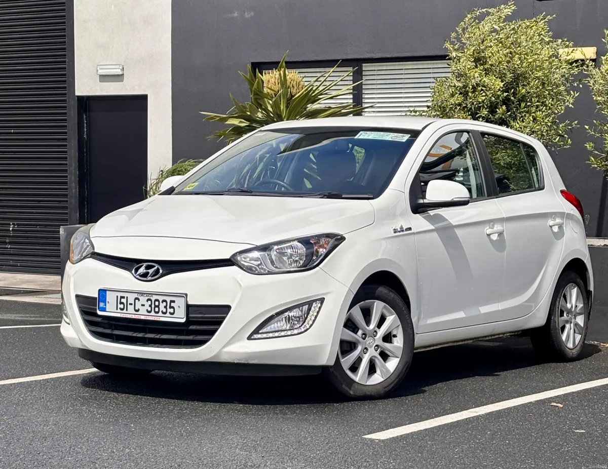 2015 Hyundai i20*FRESH NCT*ONLY 108k KM* - Image 3