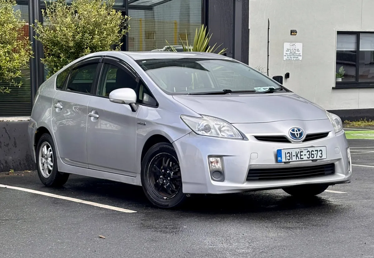 2013 TOYOTA PRIUS*FRESH NCT*DRIVES PERFECT* - Image 1