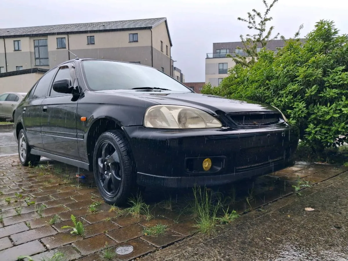 Honda civic - Image 2