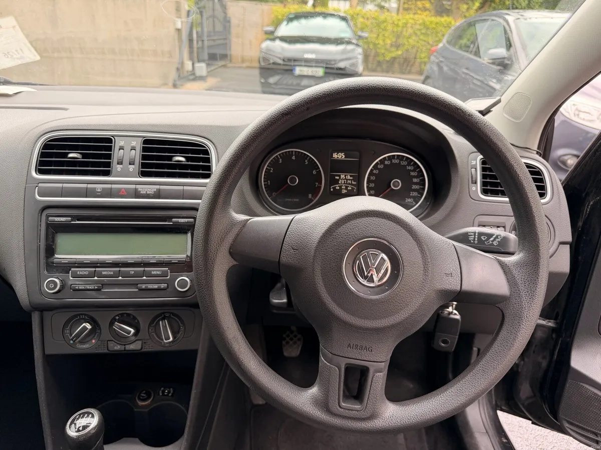 VW Polo - Image 4