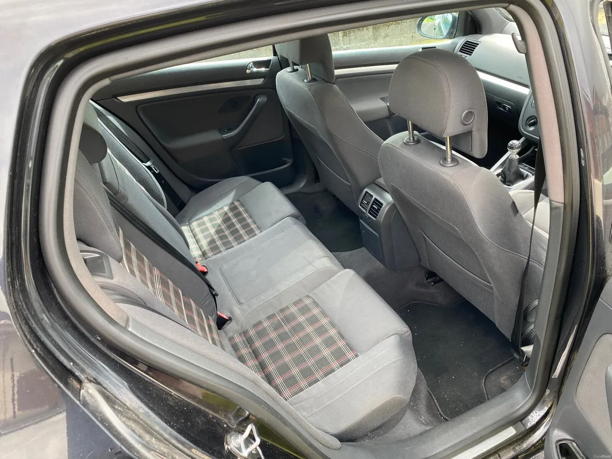 Volkswagen Golf 2005 GTI - Image 3
