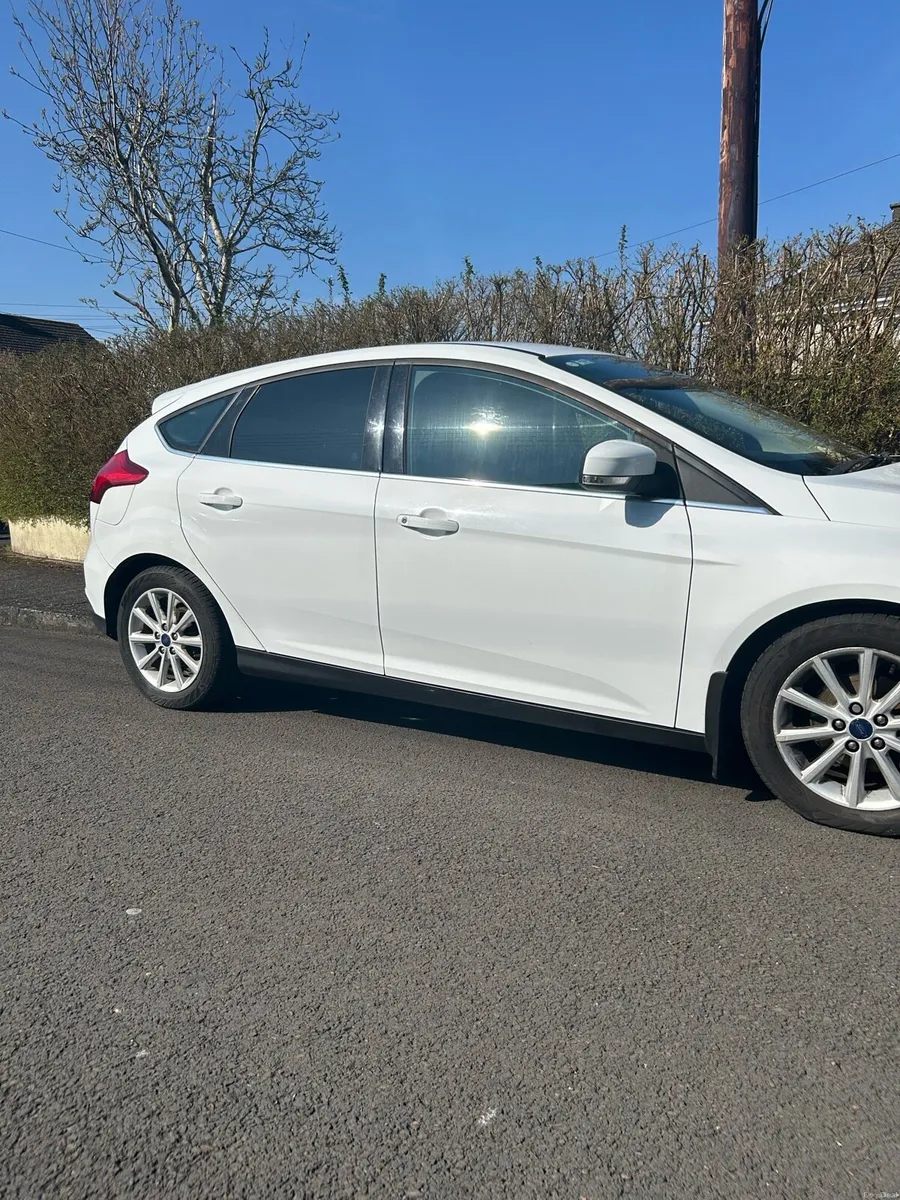 152 Ford focus, 1litre, petrol,Nct till dec 26 - Image 4