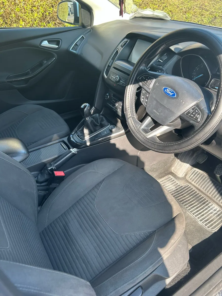 152 Ford focus, 1litre, petrol,Nct till dec 26 - Image 5