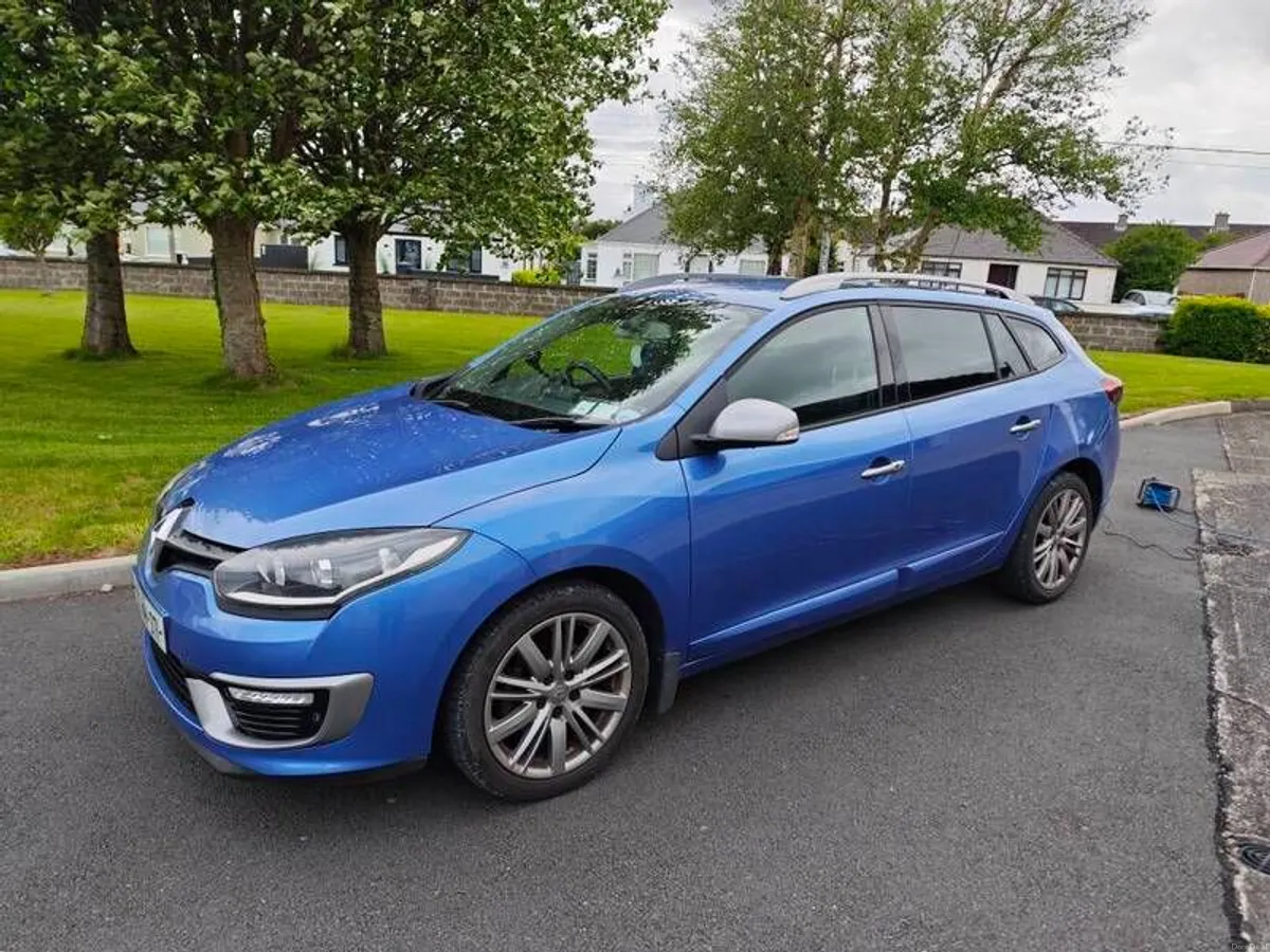 2015 Renault Megane - Image 1