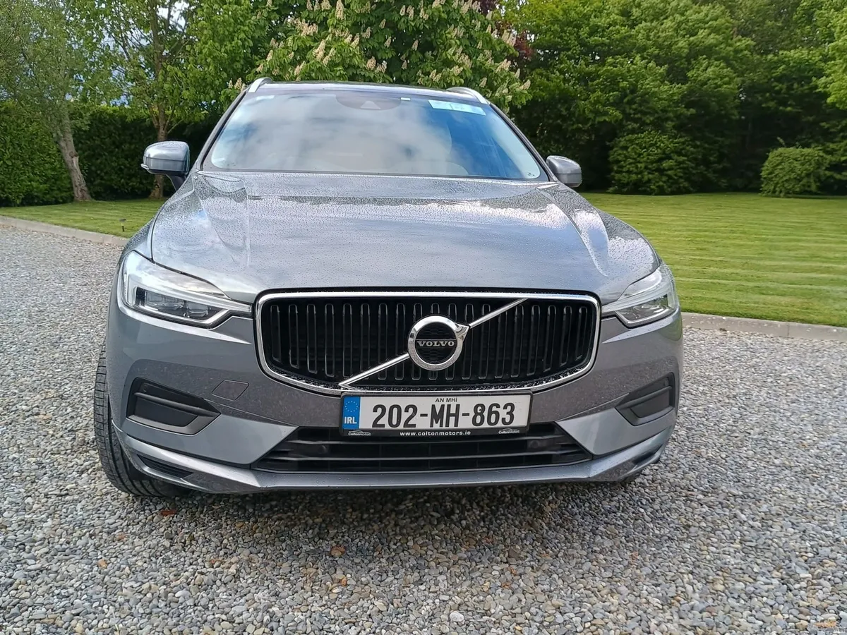 202 Volvo XC60 D4 MOMENTUM 5DR Automatic - Grey - Image 4