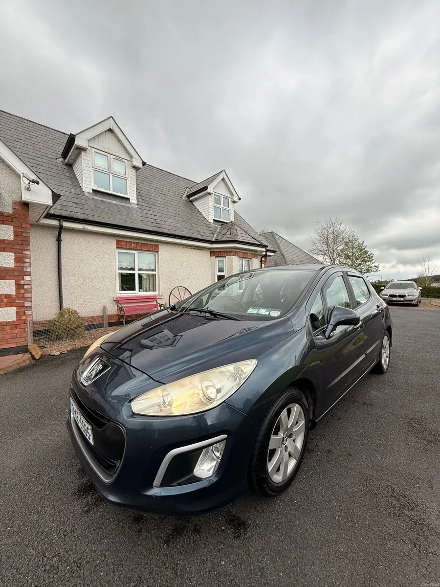 Peugeot 308 2012 - Image 3