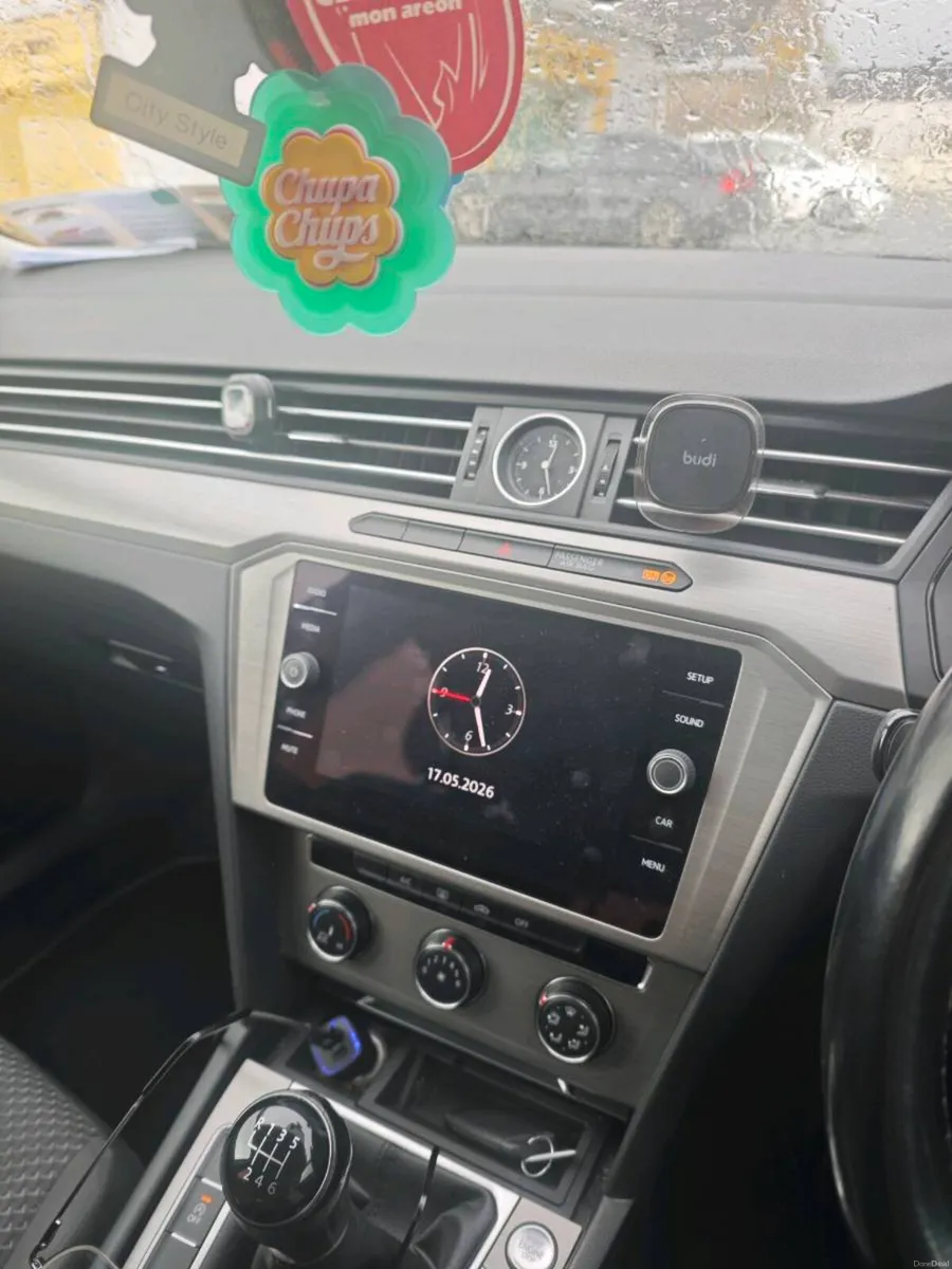 VW Passat - Image 3