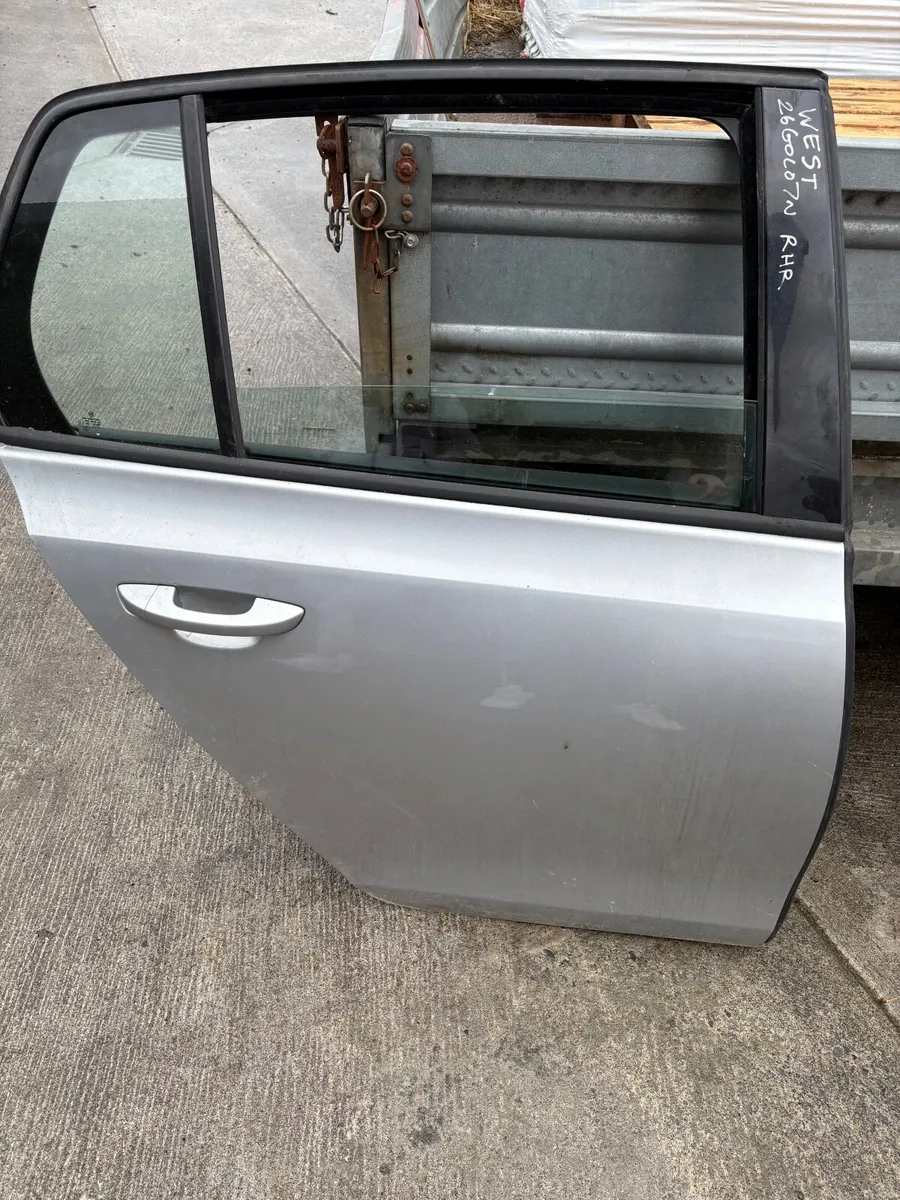 Right rear Volkswagen Golf door 2013 - Image 3