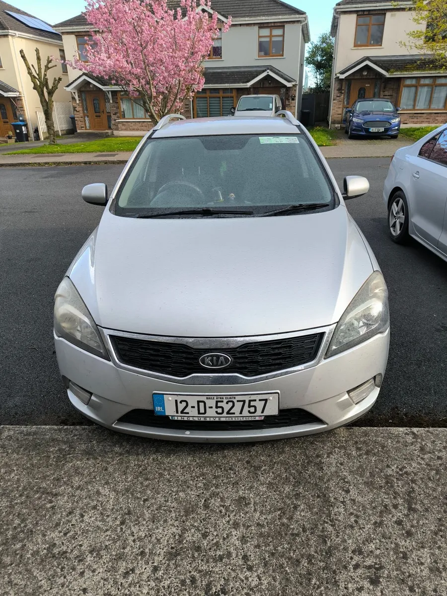 Kia Ceed 2012 - Image 1