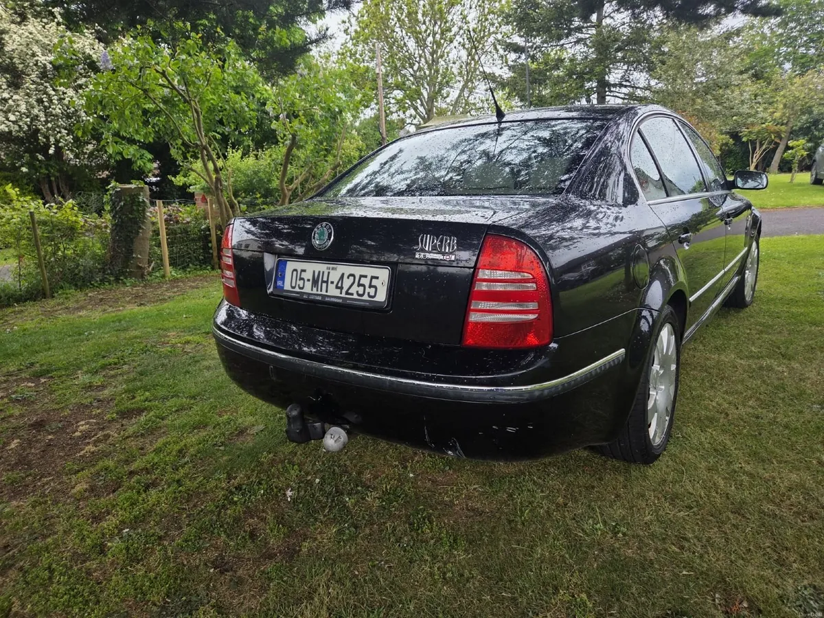 Skoda Superb 2005 - Image 3