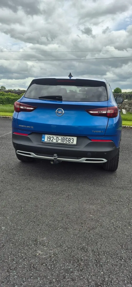 Opel Grandland X SRI 1.5l T 130PS 4 - Image 1
