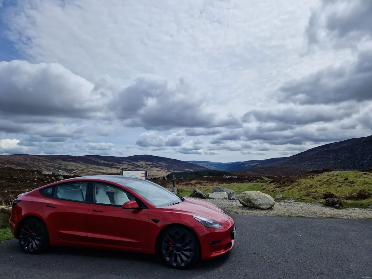 Tesla Model 3 Performance 2021 - Image 3