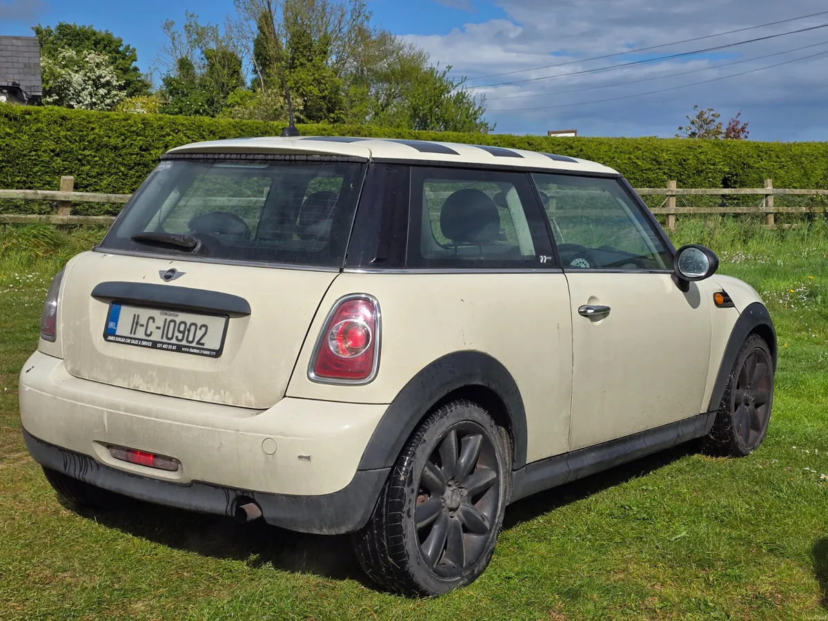 €2222 Mini First 2011 petrol ⛽️  €2222 - Image 2