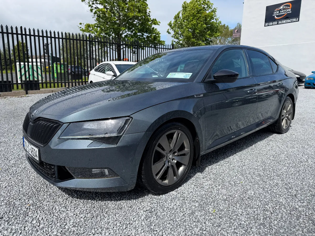 2017 (172) Skoda Superb 2.0 TDI Sportline DSG - Image 3