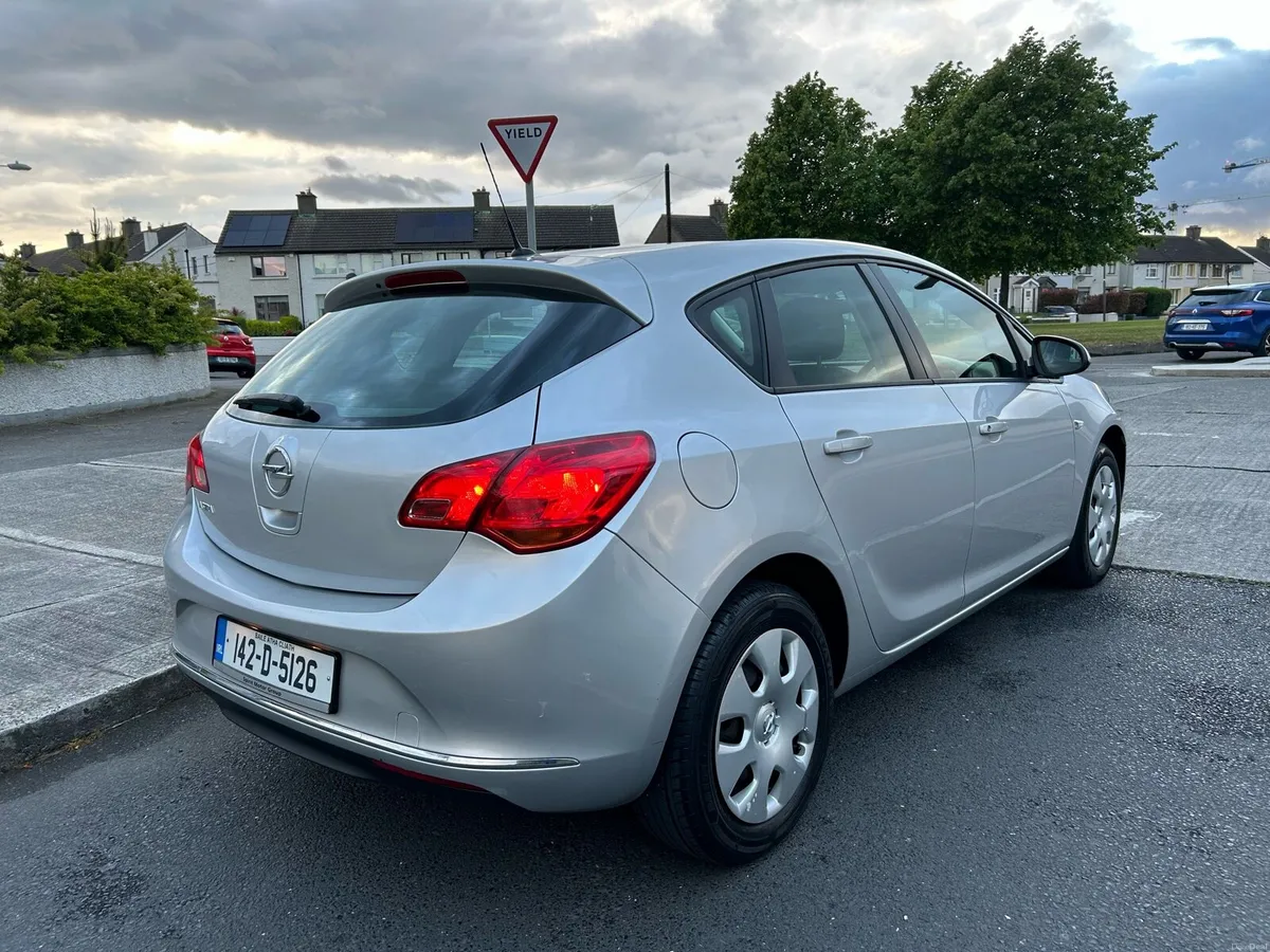 2014 OPEL ASTRA 1.4 PETROL / 02-27 TAX,DUBLIN 12 - Image 2