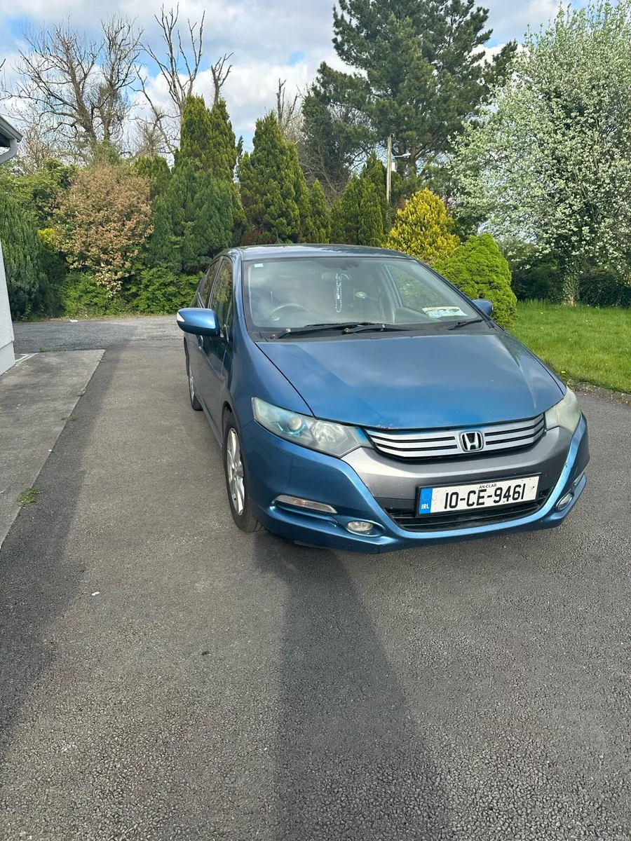 Honda insight 2010 - Image 2