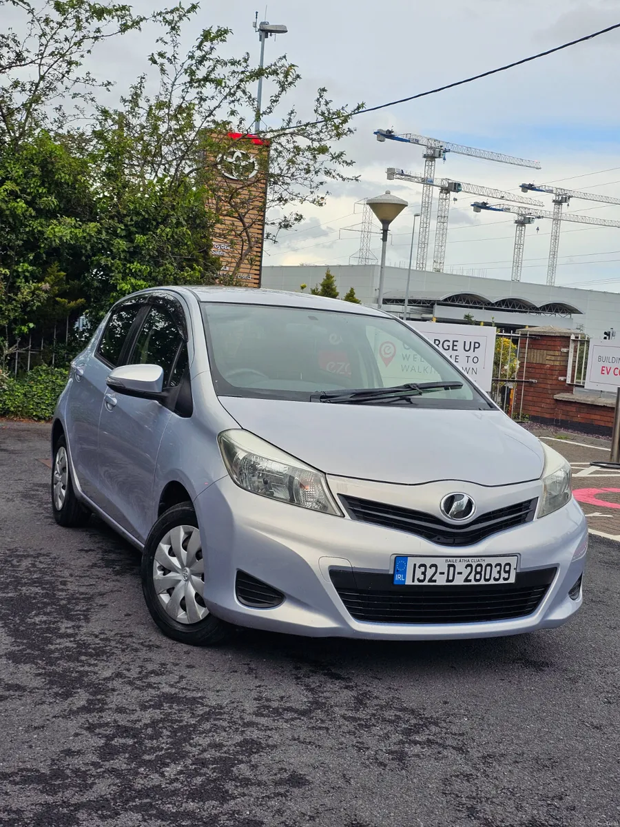 Toyota Vitz 2013 Automatic - Image 3