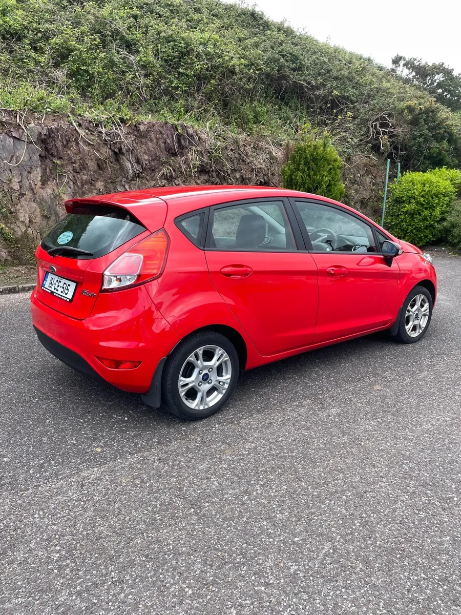 2016 Ford fiesta New Nct 05/27 - Image 2