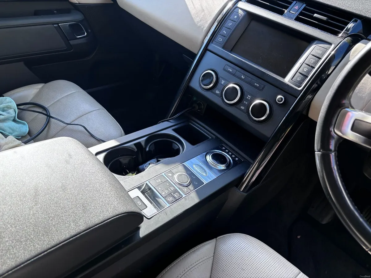 Land Rover Discovery 2018.New Engine and Turbo2023 - Image 6