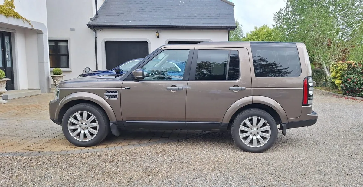 Land Rover Discovery 2014 - Image 3