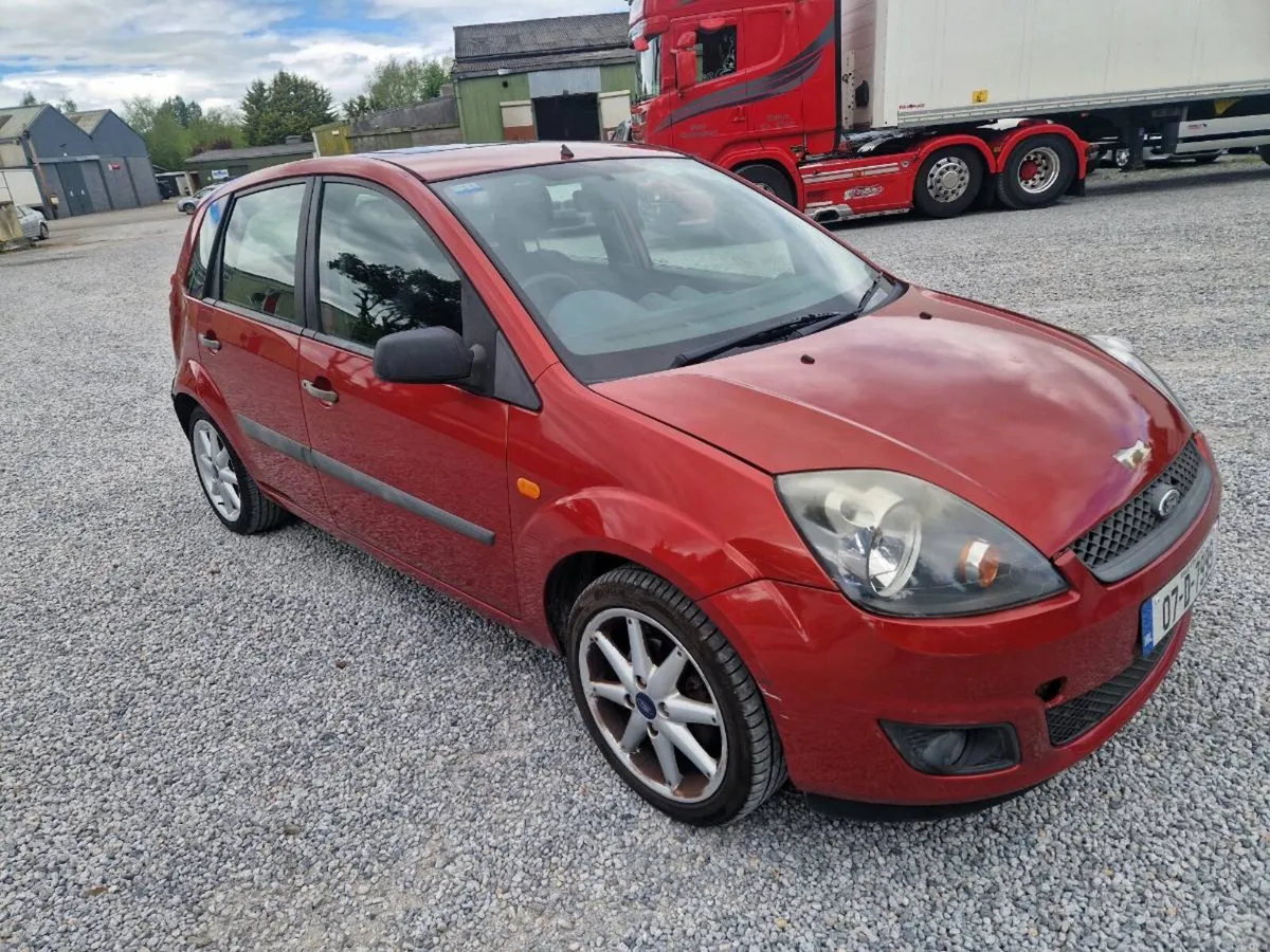 Ford fiesta 1.2 - Image 1