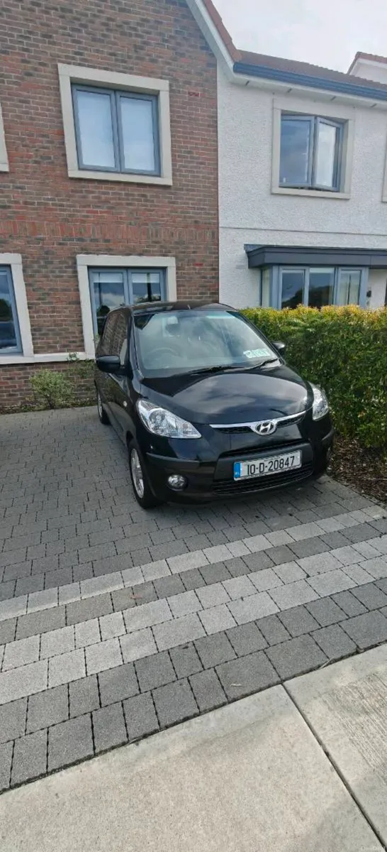 Hyundai i10 automatic - Image 1