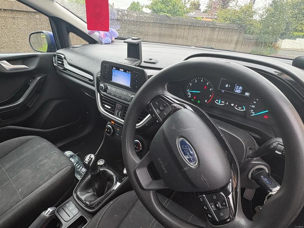 Ford Fiesta 1.1 Petrol - Image 2