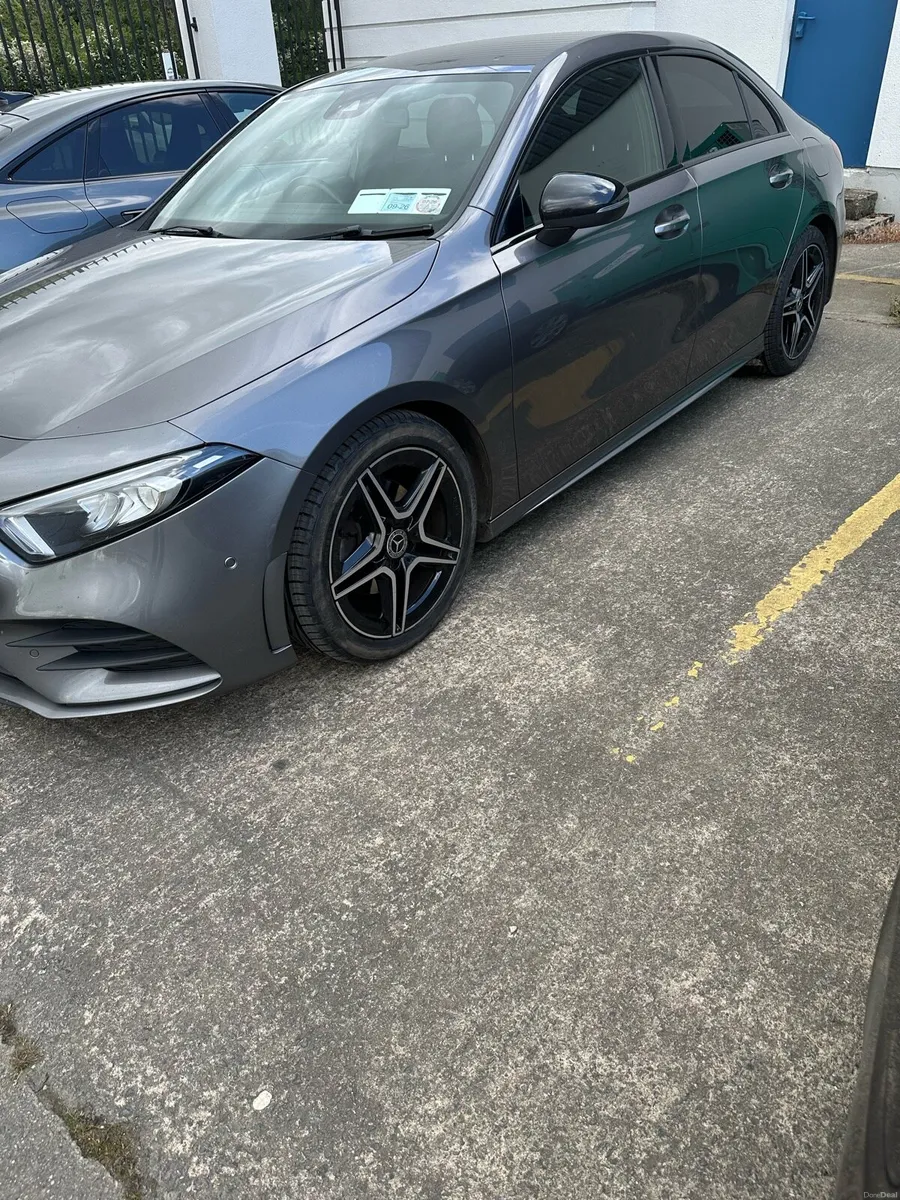 2022 Mercedes A180d - Image 3