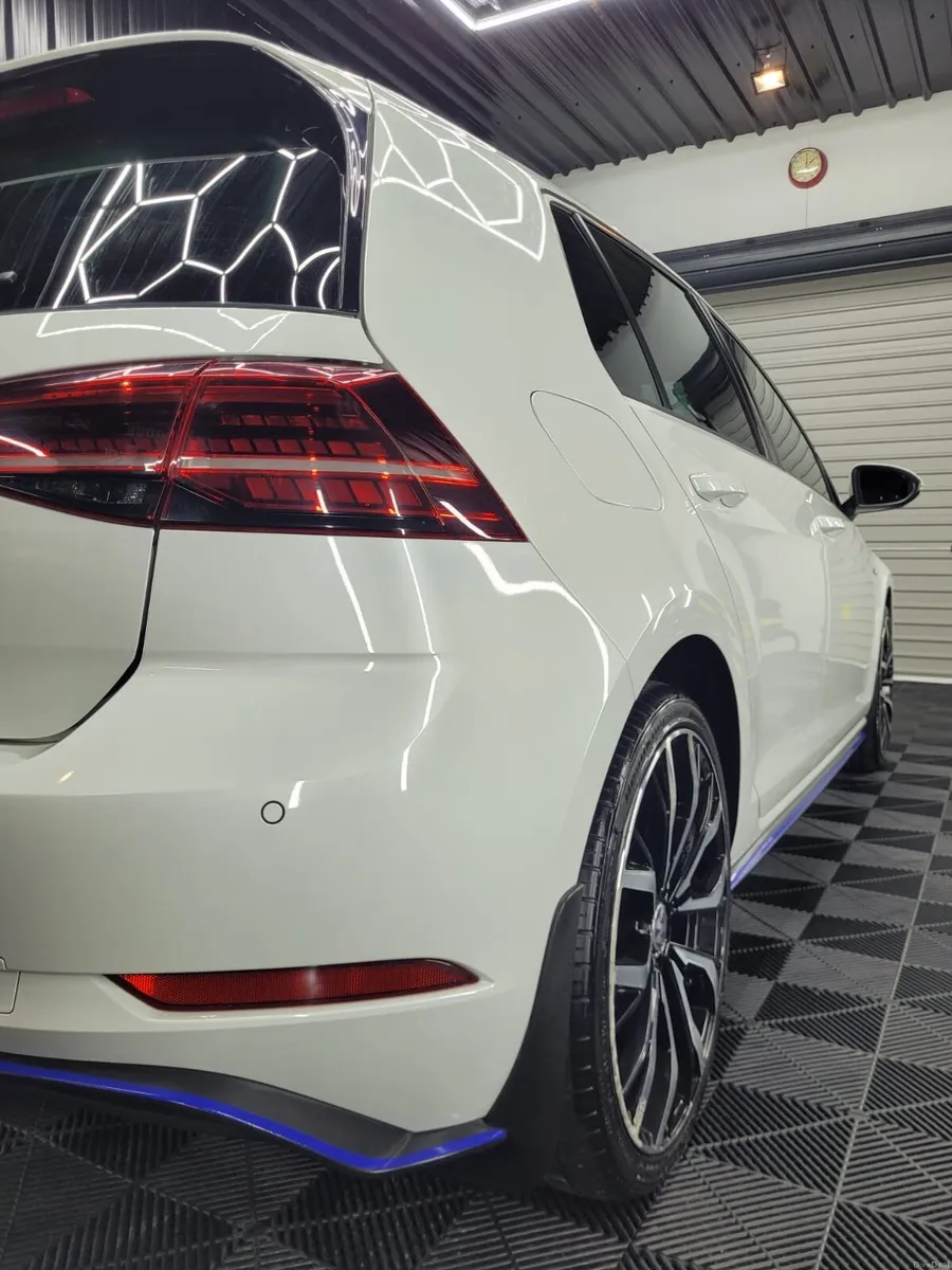 Volkswagen Golf GTE advance AUTOMATIC - Image 4