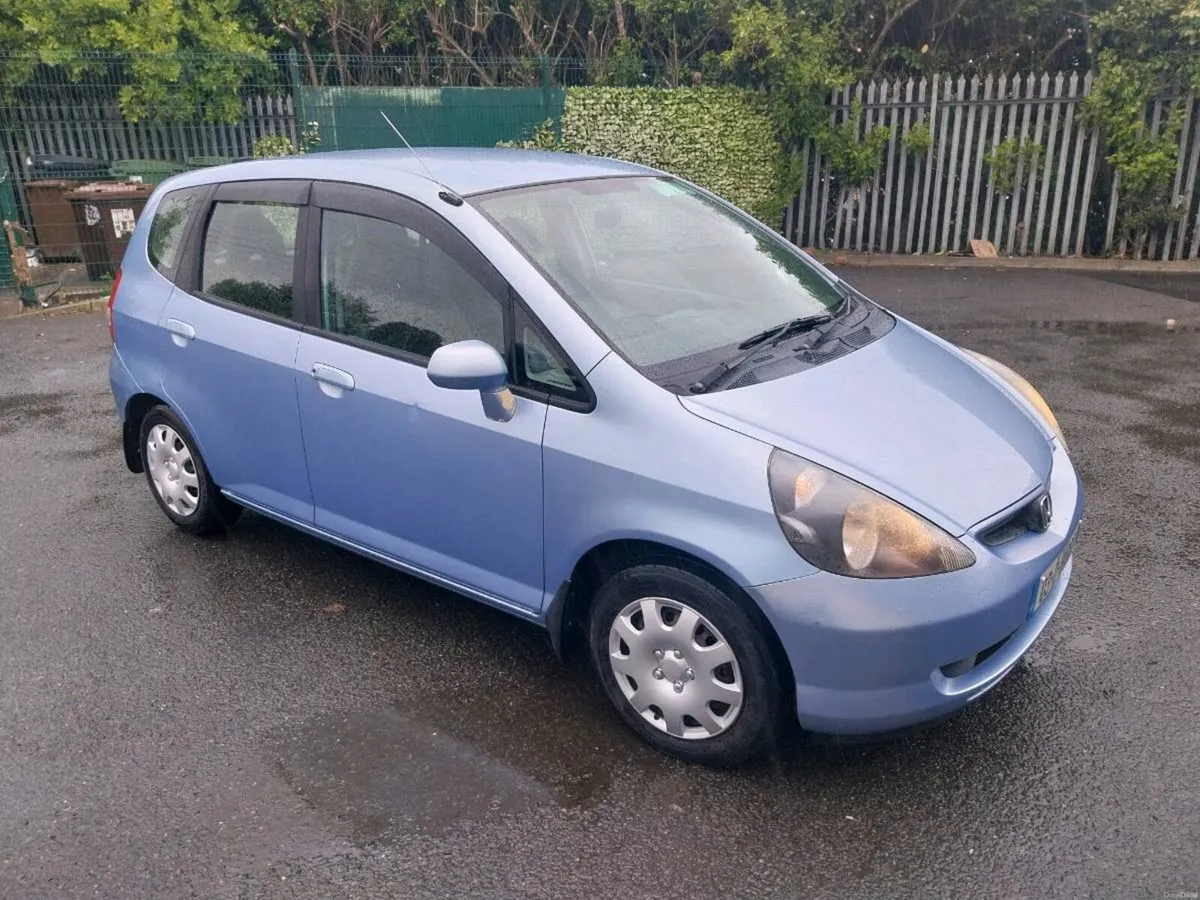 Honda Fit. Automatic.  Low km 134500 - Image 2